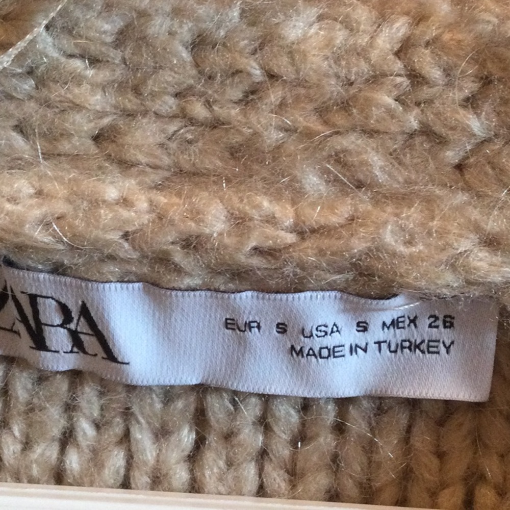 Zara Beige Chunky Knit Button-Up Cardigan - Picture 4 of 6